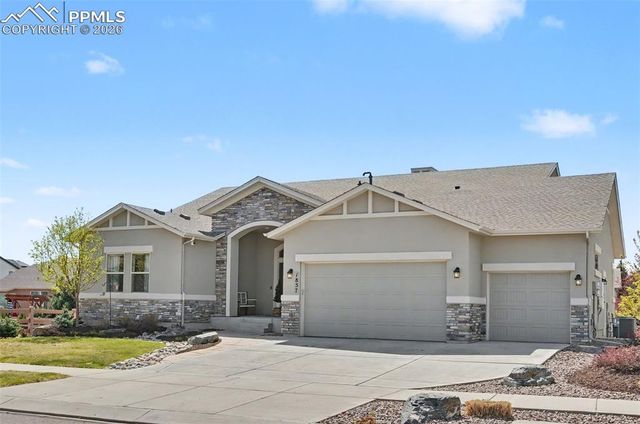 1857 Clayhouse Drive, Colorado Springs, CO 80921