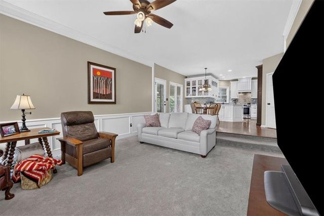 13139 Kessler Street, Overland Park, KS 66213