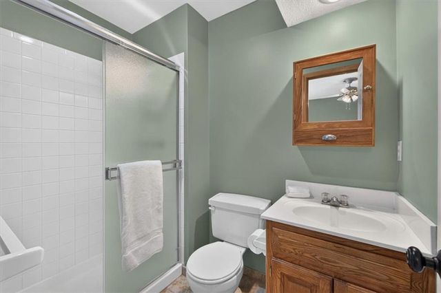 13139 Kessler Street, Overland Park, KS 66213