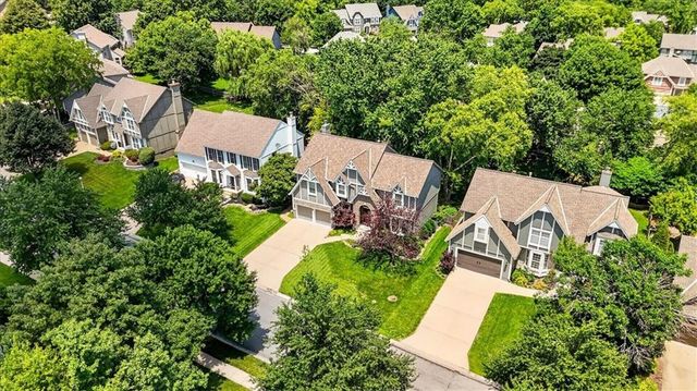 13139 Kessler Street, Overland Park, KS 66213