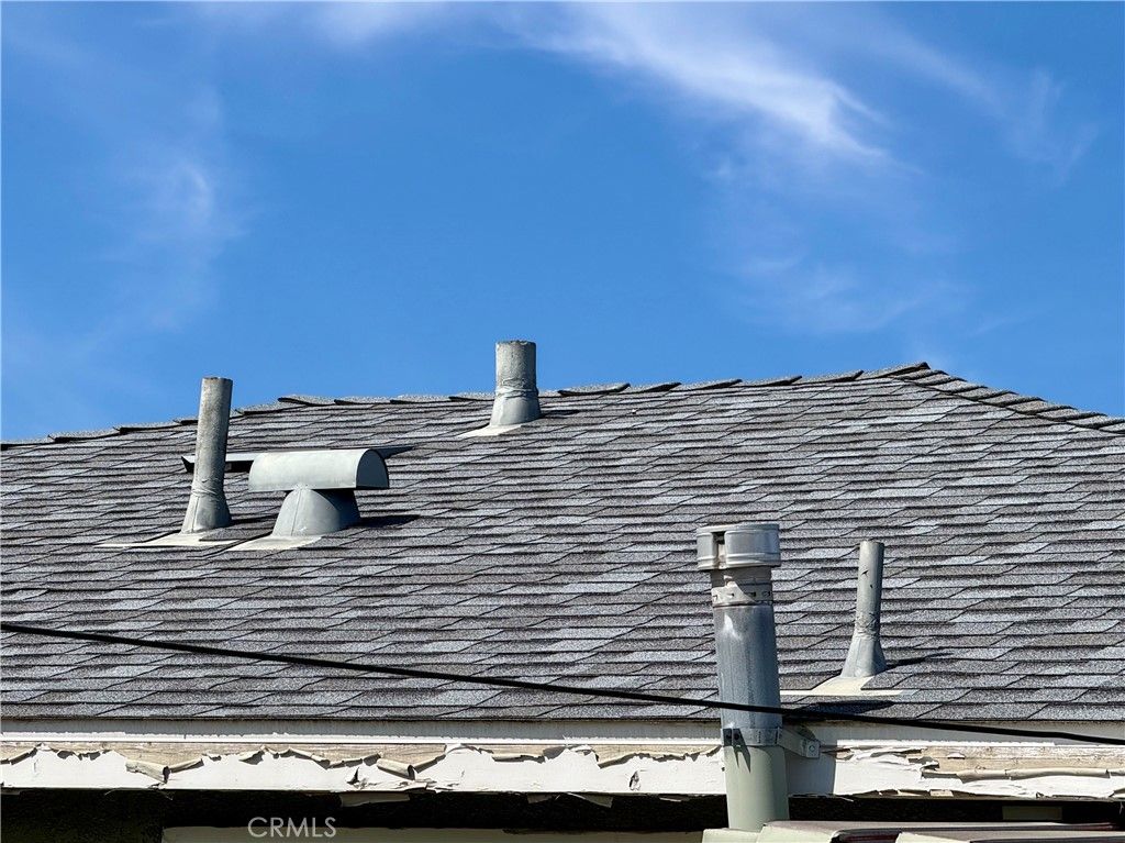 Image 11 of property listing at 2516 W 164th Street, Torrance, CA 90504