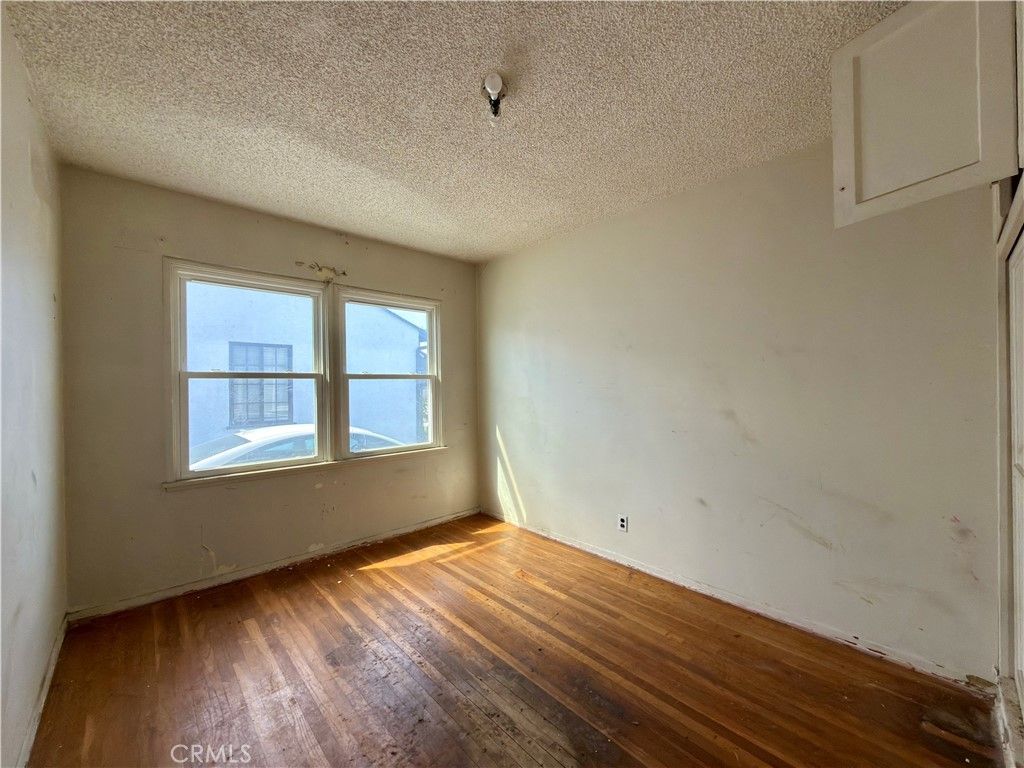 Image 20 of property listing at 2516 W 164th Street, Torrance, CA 90504