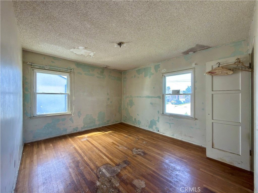 Image 24 of property listing at 2516 W 164th Street, Torrance, CA 90504