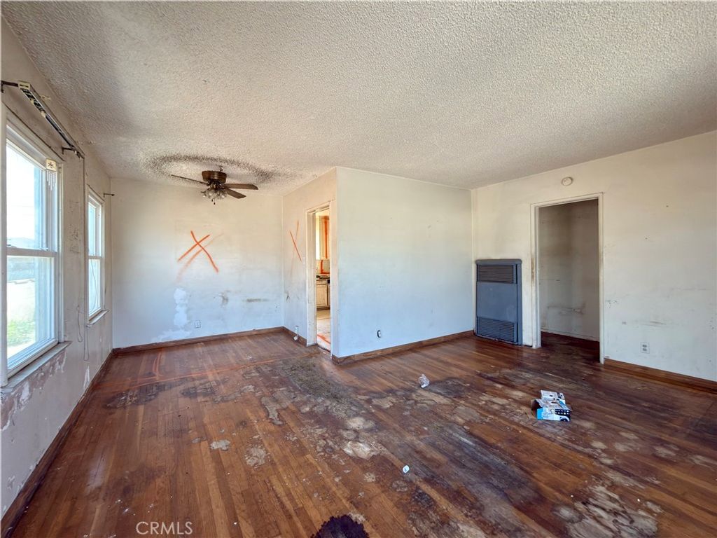 Image 25 of property listing at 2516 W 164th Street, Torrance, CA 90504