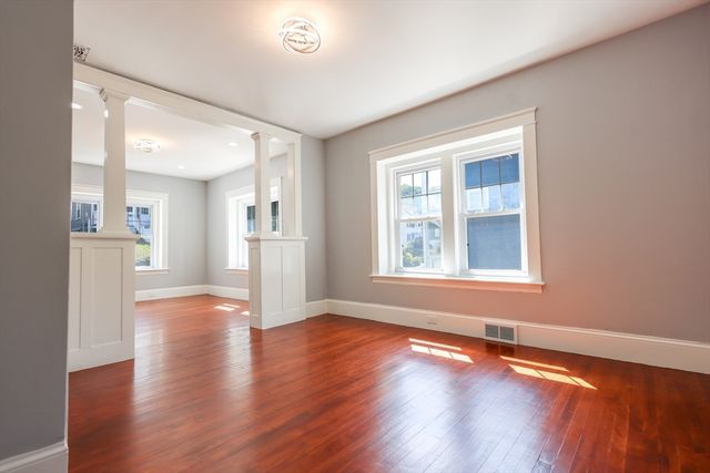 218 Marshall St, Fitchburg, MA 01420