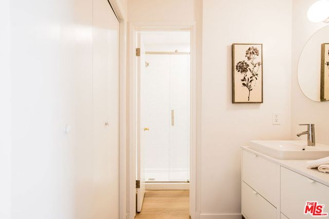 833 5th Street 206, Santa Monica, CA 90403