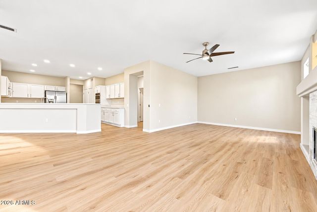 20101 N CLEAR CANYON Drive, Surprise, AZ 85374