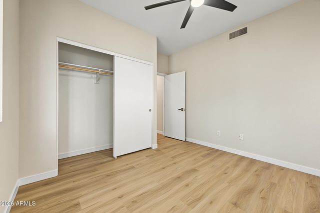 20101 N CLEAR CANYON Drive, Surprise, AZ 85374