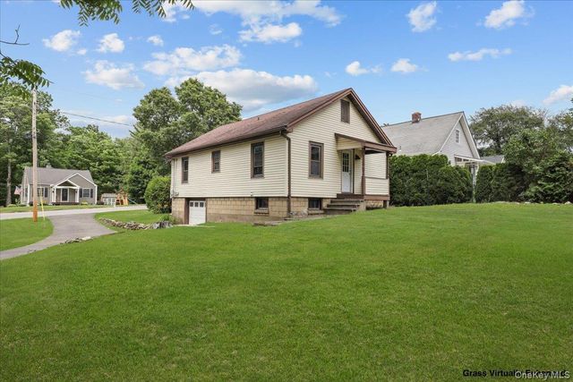 37 Yates Avenue, Poughkeepsie, NY 12601