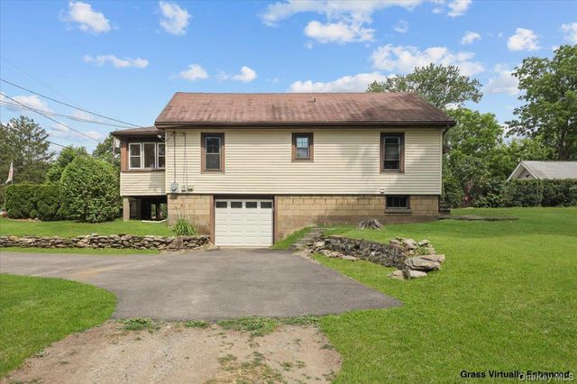 37 Yates Avenue, Poughkeepsie, NY 12601