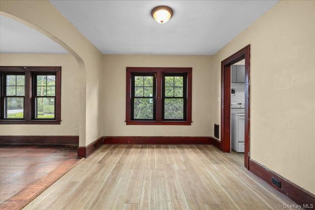 37 Yates Avenue, Poughkeepsie, NY 12601