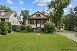 37 Yates Avenue, Poughkeepsie, NY 12601