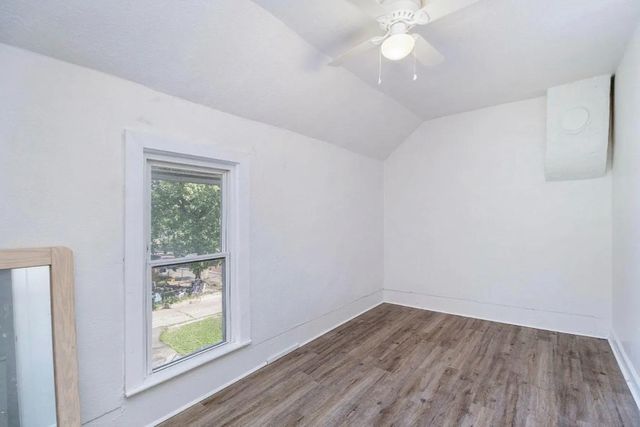 1207 E Vine Street, Kalamazoo, MI 49001