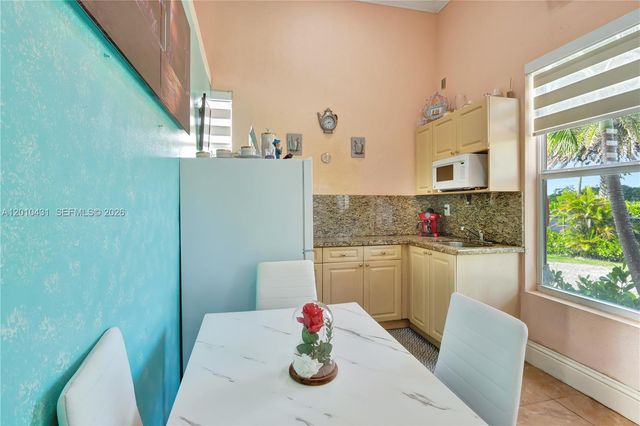 20455 SW 154th Avenue, Miami, FL 33187