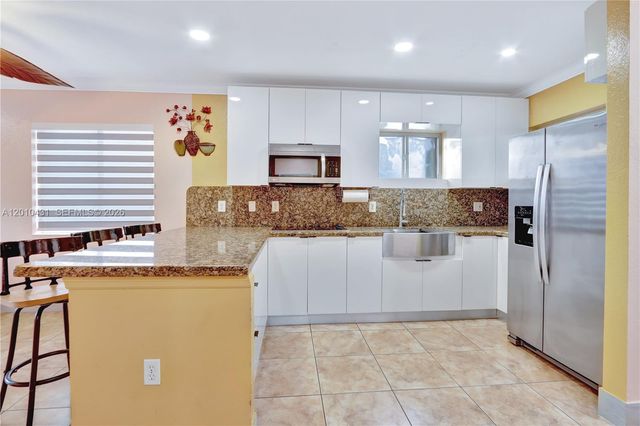 20455 SW 154th Avenue, Miami, FL 33187