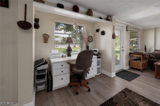 5560 Westwind LN, Fort Myers, FL 33919