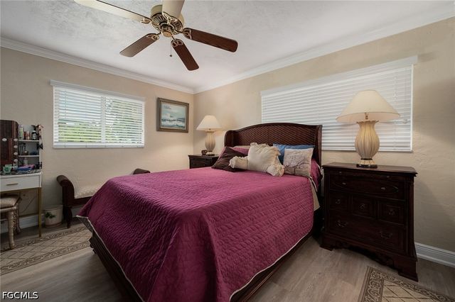 5560 Westwind LN, Fort Myers, FL 33919