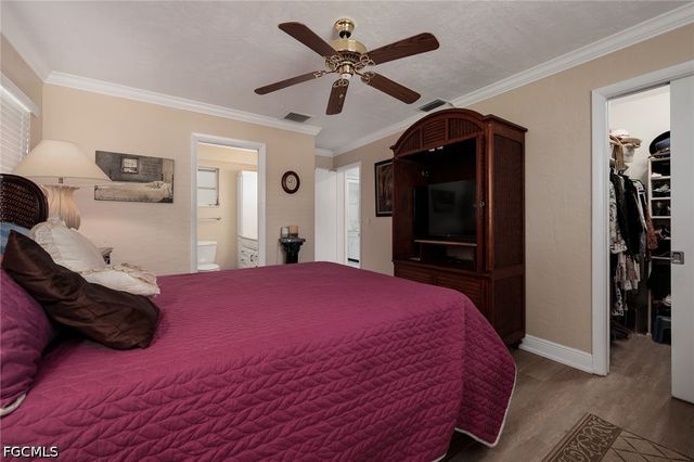 5560 Westwind LN, Fort Myers, FL 33919