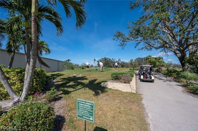 5560 Westwind LN, Fort Myers, FL 33919
