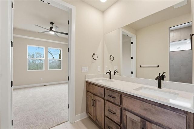 20653 Skyview Lane, Spring Hill, KS 66083