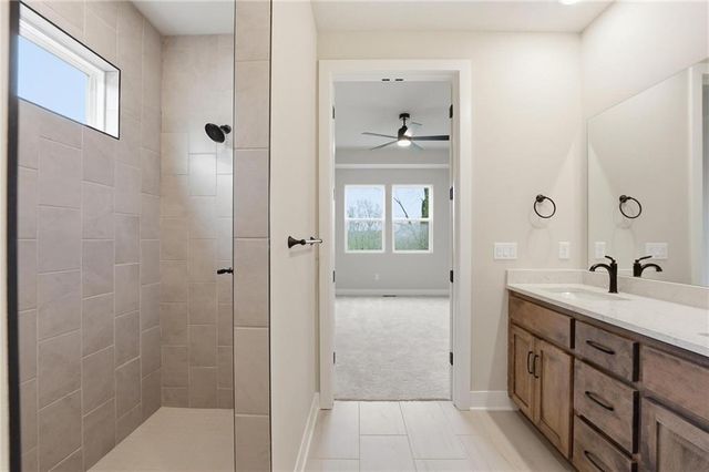 20653 Skyview Lane, Spring Hill, KS 66083