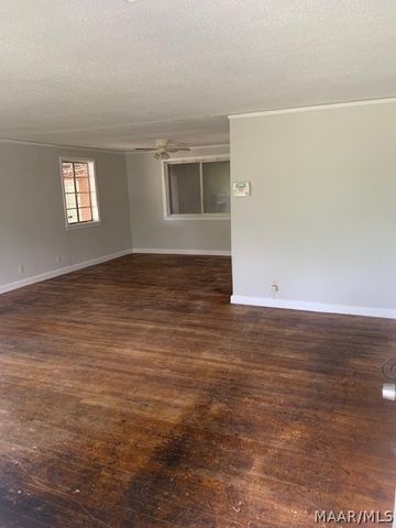 3721 S COURT Street, Montgomery, AL 36105