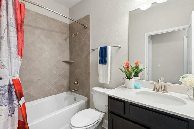 811 Holiday Creek LN, Georgetown, TX 78633