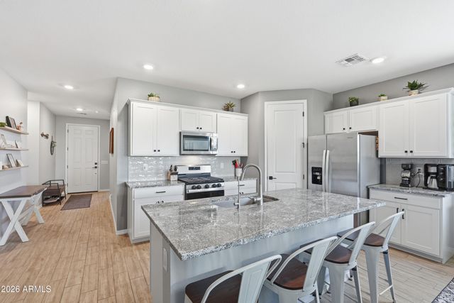 3393 E VALLEYHIGH Trail, San Tan Valley, AZ 85143