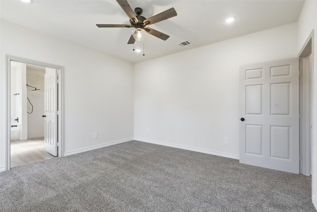 609 W Washington Avenue, Whitney, TX 76692