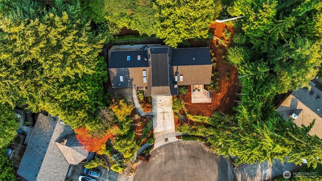 1822 Copalis Street NE, Tacoma, WA 98422