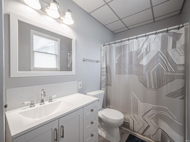 1409 E Walnut Street, Evansville, IN 47714