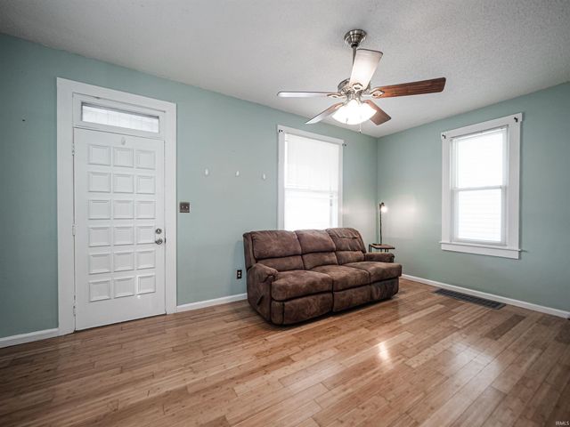 1409 E Walnut Street, Evansville, IN 47714