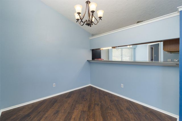 2902 Laurelridge Drive, League City, TX 77573