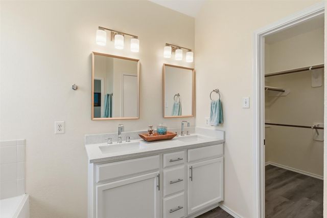 5402 Roaring Peaks Lane, Katy, TX 77449