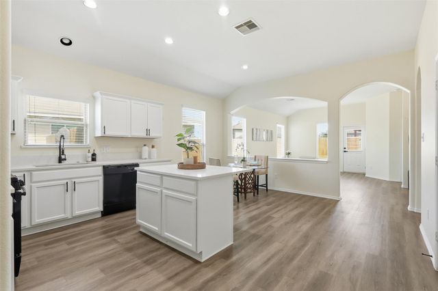 5402 Roaring Peaks Lane, Katy, TX 77449