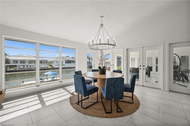 454 Flamingo AVE, Naples, FL 34108