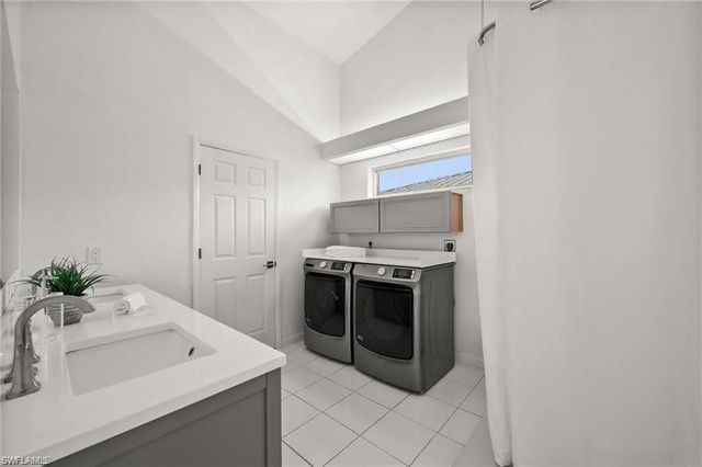 454 Flamingo AVE, Naples, FL 34108