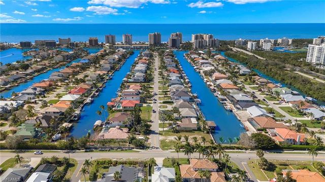 454 Flamingo AVE, Naples, FL 34108