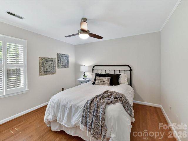 4308 Meadowridge Drive, Charlotte, NC 28226