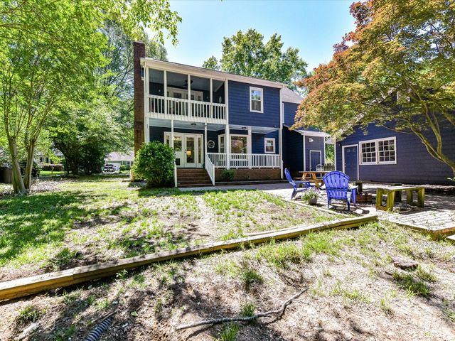 4308 Meadowridge Drive, Charlotte, NC 28226