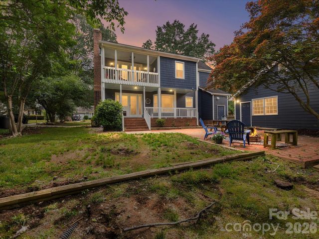 4308 Meadowridge Drive, Charlotte, NC 28226