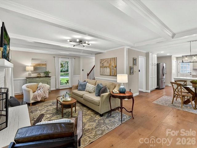 4308 Meadowridge Drive, Charlotte, NC 28226