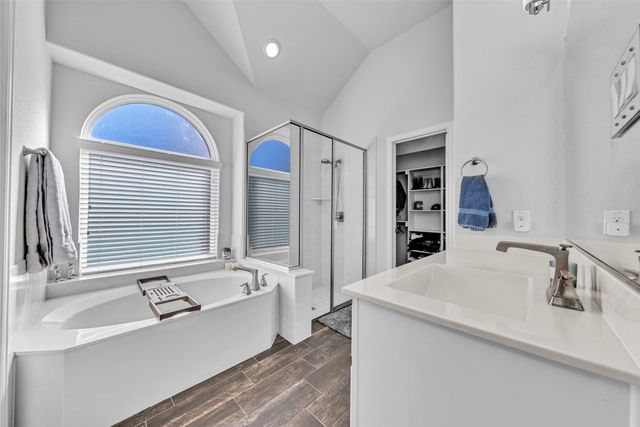 900 Netherfield Parkway, Mansfield, TX 76063