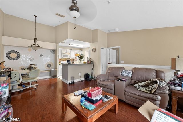 14885 Pleasant Bay LN 201, Naples, FL 34119