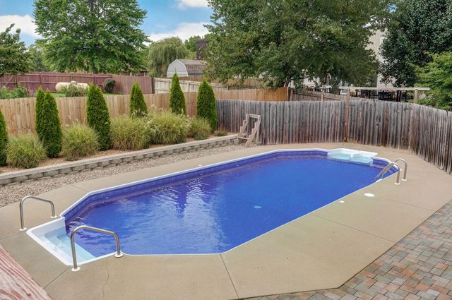 2019 North Preakness Drive, Nixa, MO 65714