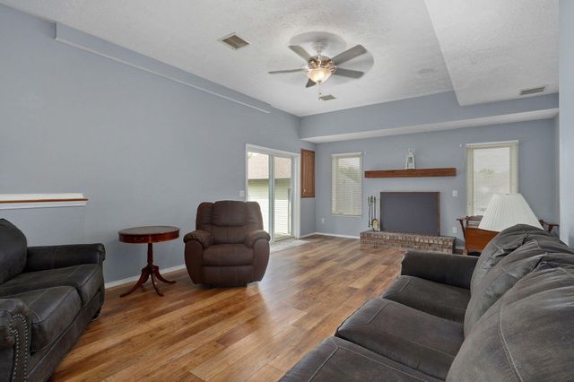 2019 North Preakness Drive, Nixa, MO 65714
