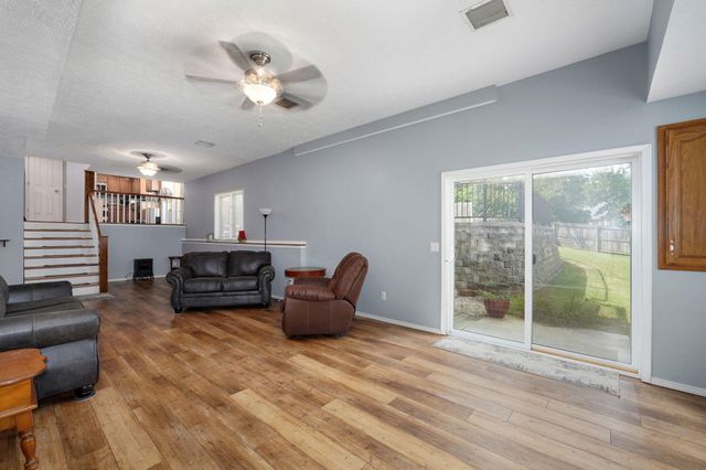 2019 North Preakness Drive, Nixa, MO 65714
