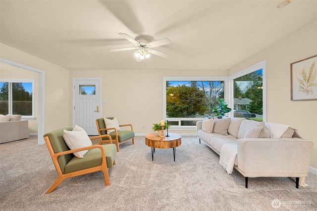 2949 Sunset, Bellingham, WA 98225