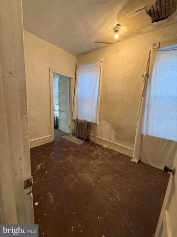 4246 CARLISLE ST, Philadelphia, PA 19140