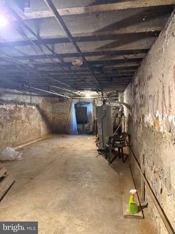 4246 CARLISLE ST, Philadelphia, PA 19140